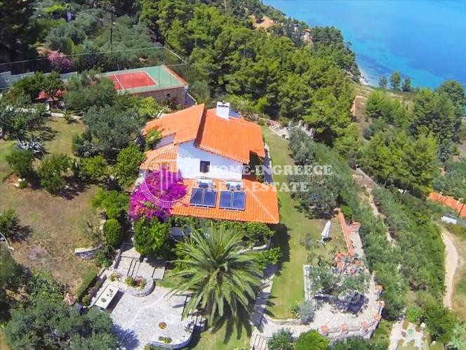 Villa 340 sqm for sale, Chalkidiki, Sithonia