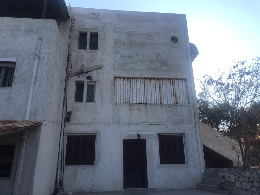 Hotel 367sqm for sale-Mallia » Stalida