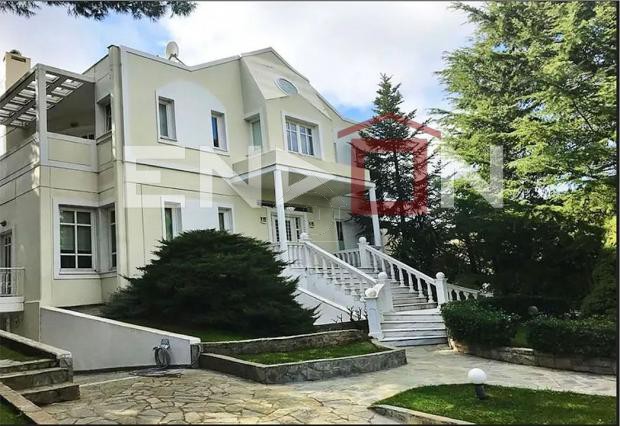 Μεζονέτα 500τ.μ. για πώληση-Εκάλη