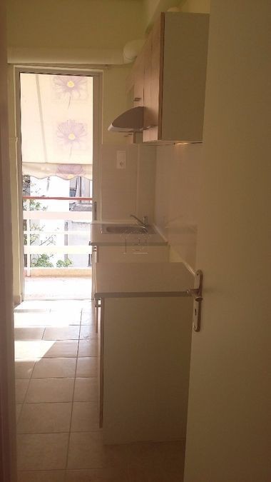 Studio 30sqm for sale-Patision - Acharnon » Treis Gefires