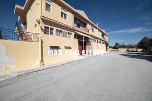 Επιχειρηματικό κτίριο 622τ.μ. για πώληση-Χορτιάτης » Κέντρο
