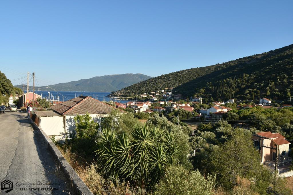Οικόπεδο 1.242 τ.μ. πρός πώληση, Ν. Κεφαλονιάς, Κεφαλονιά
