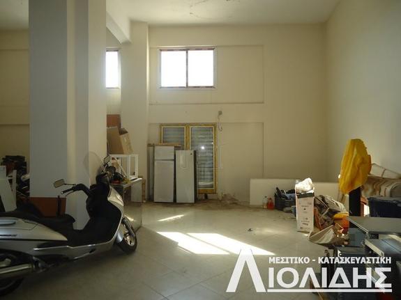 Store 352 sqm for rent, Thessaloniki - Center, Stathmos Ose