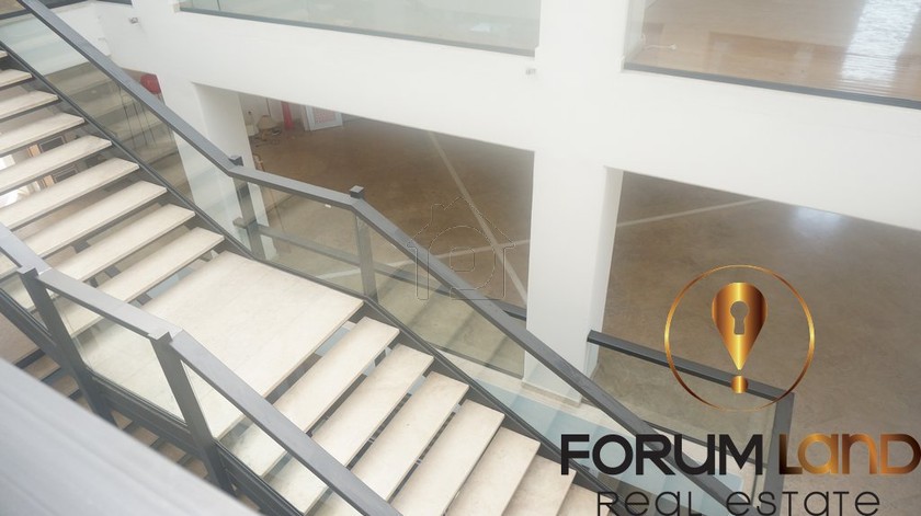 Business bulding 2.013sqm for sale-Pylea » Mediterranean Cosmos