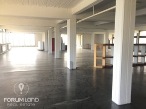 Industrial space 600sqm for rent-Thermi