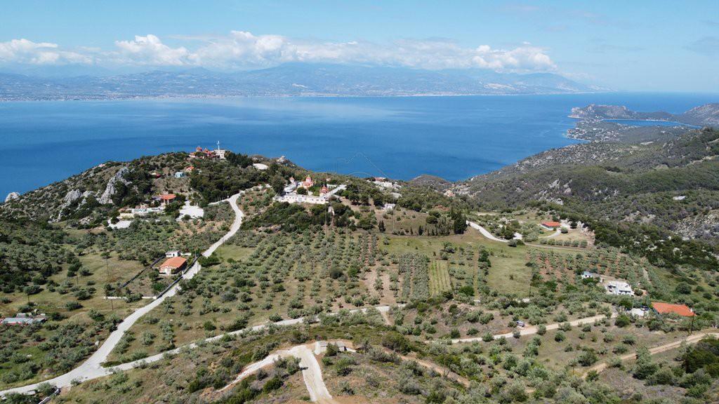 Αγροτεμάχια 6.000 τ.μ. προς πώληση, Περαχώρα