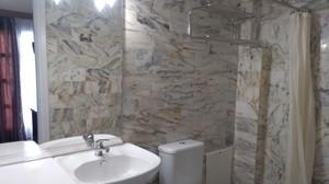 Studio / γκαρσονιέρα 32 τ.μ. για κράτηση, Κυκλάδες, Σύρος-thumb-6