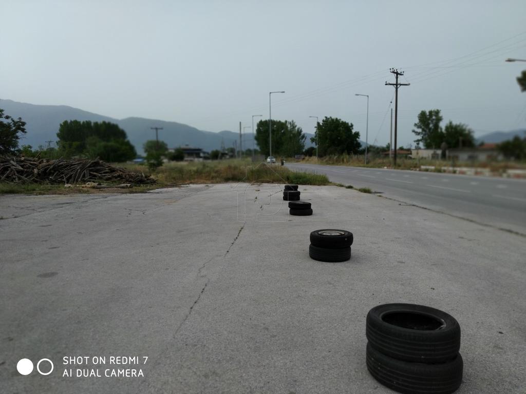Επιχειρηματικό κτίριο 5.000 τ.μ. πρός πώληση, Ν. Σερρών, Ηρακλειά