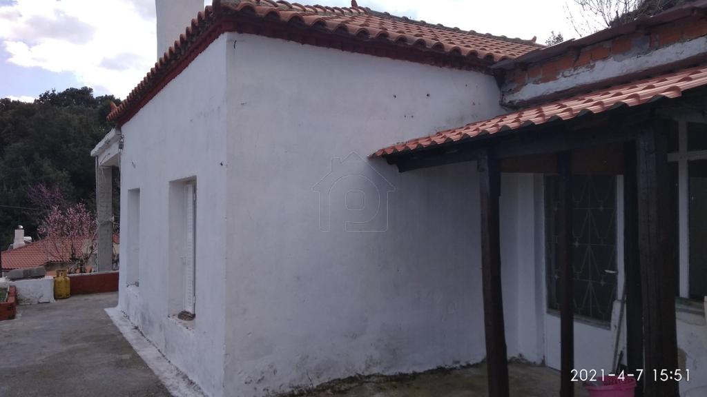 Μονοκατοικία 2.200 τ.μ. προς πώληση, Λάμαρη