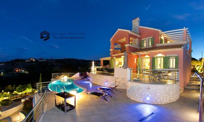 Villa 243sqm for sale-Kefalonia » Erissos