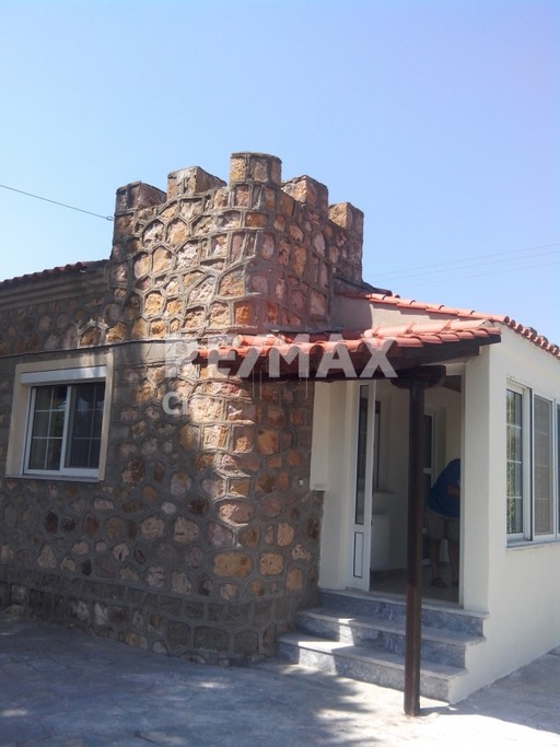 Μονοκατοικία 200τ.μ. για πώληση-Αλεξανδρούπολη » Απαλός