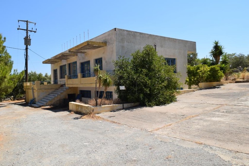 Hotel 1.268sqm for sale-Agios Nikolaos » Center