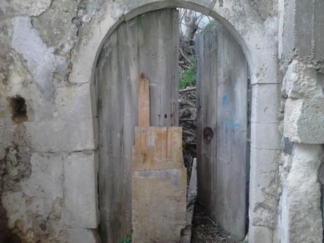 Μονοκατοικία 200τ.μ. για πώληση-Νικηφόρος φωκάς » Ατσιπόπουλο