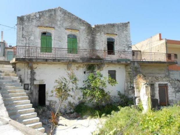 Detached home 240 sqm for sale