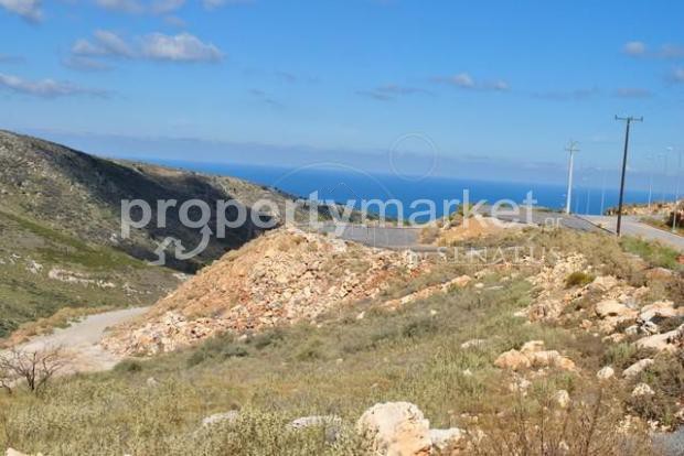 Land plot 1.751 sqm for sale, Rethymno Prefecture, Rethimno