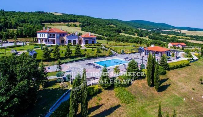 Βίλλα 700 τ.μ. πρός πώληση, Χαλκιδική, Πολύγυρος