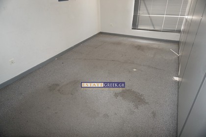 Office 261sqm for rent-Kavala » Agios Georgios