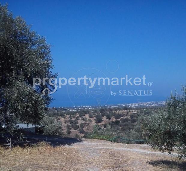 Land plot 2.700 sqm for sale