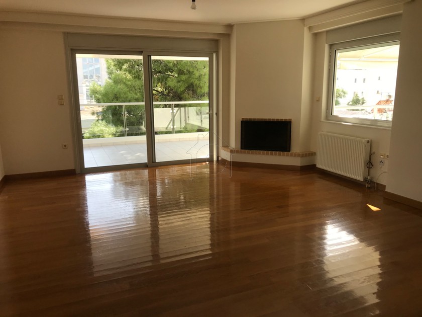 Apartment 150sqm for rent-Voula » Center