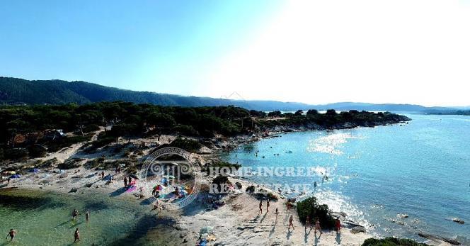 Οικόπεδο 2.100 τ.μ. πρός πώληση, Χαλκιδική, Σιθωνία
