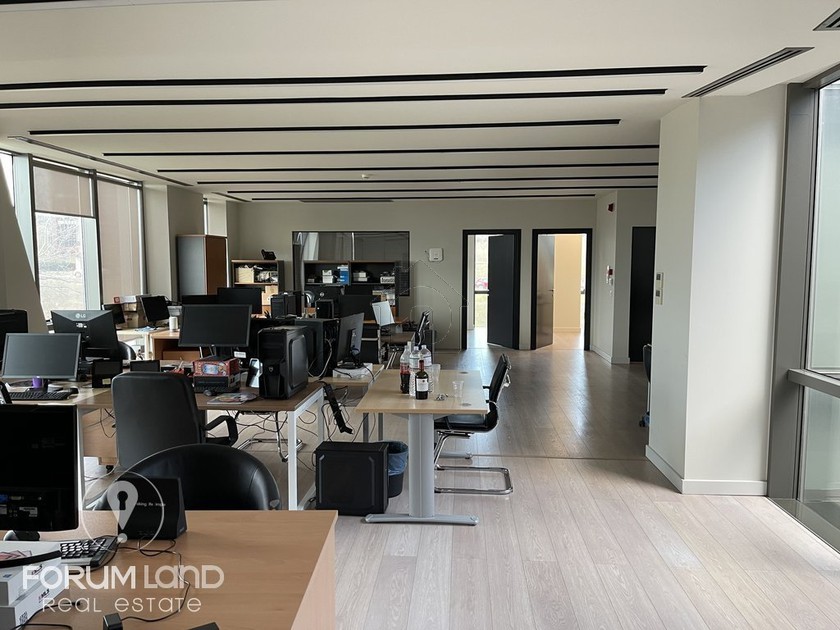 Business bulding 600 sqm for rent, Thessaloniki - Suburbs, Pylea