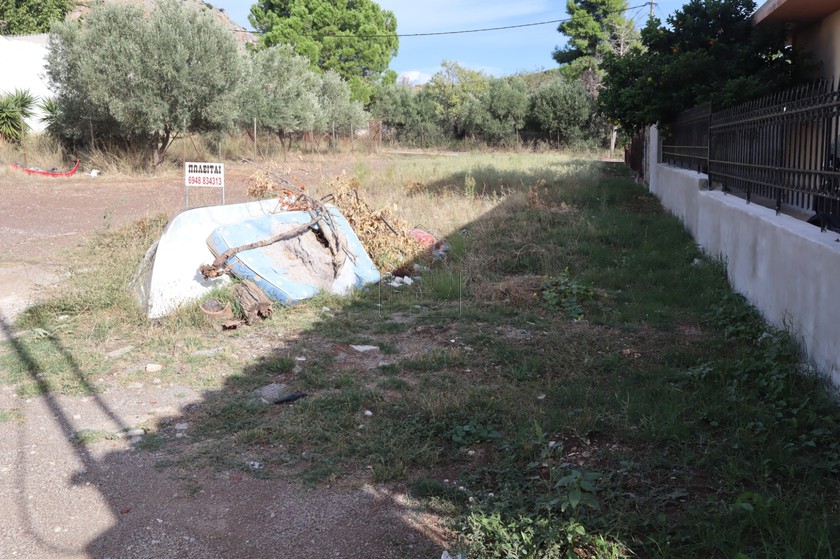 Land plot 200 sqm for sale
