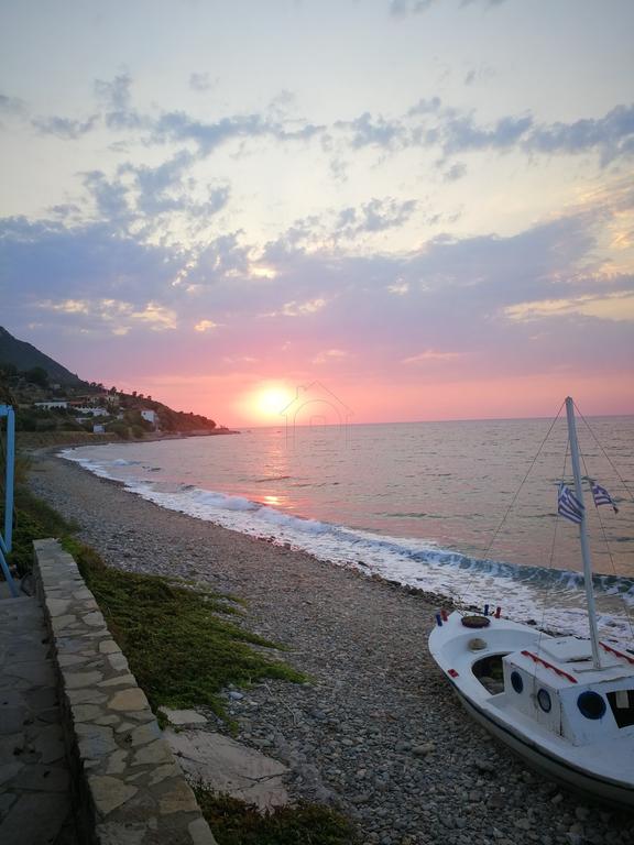 Ξενοδοχείο 469 τ.μ. προς πώληση, Βαθύ Σάμου