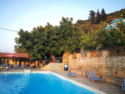 Hotel 469sqm for sale-Samos » Vathi