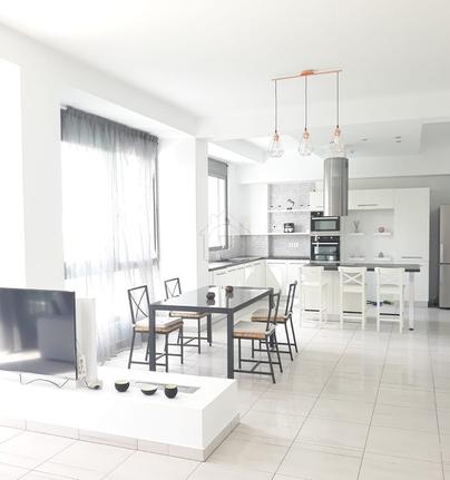 Maisonette 250 sqm for rent, Athens - South, Voula