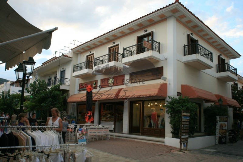 Hotel 600sqm for sale-Skiathos » Main Town - Chora