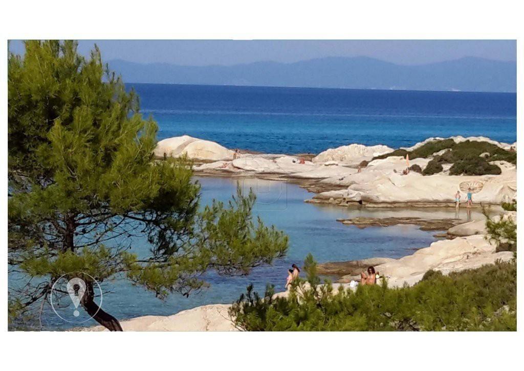 Αγροτεμάχια 18.000 τ.μ. προς πώληση, Βουρβουρού