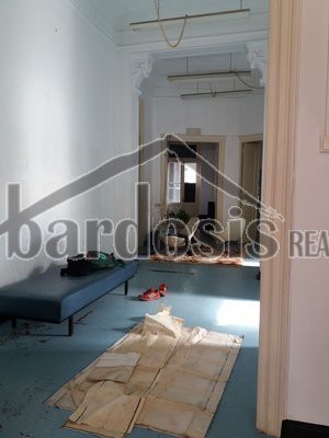 Επιχειρηματικό κτίριο 700 τ.μ. για ενοικίαση