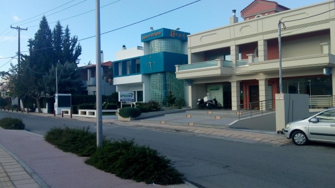 Store 558 sqm for sale
