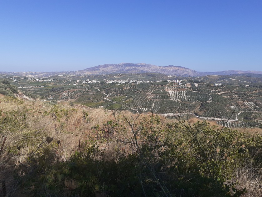 Land plot 2.000 sqm for sale, Heraklion Prefecture, Heraclion Cretes