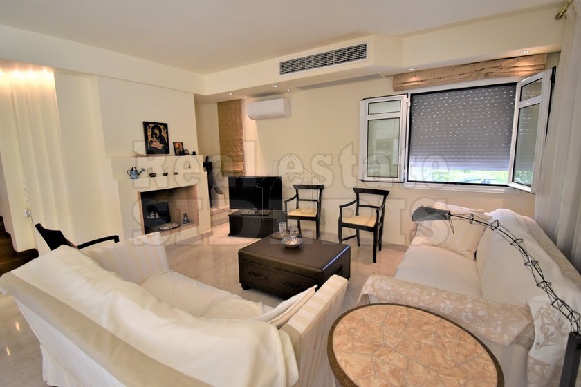 Detached home 210sqm for rent-Loutraki-Perachora