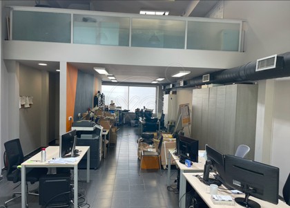 Office 225 sqm for rent