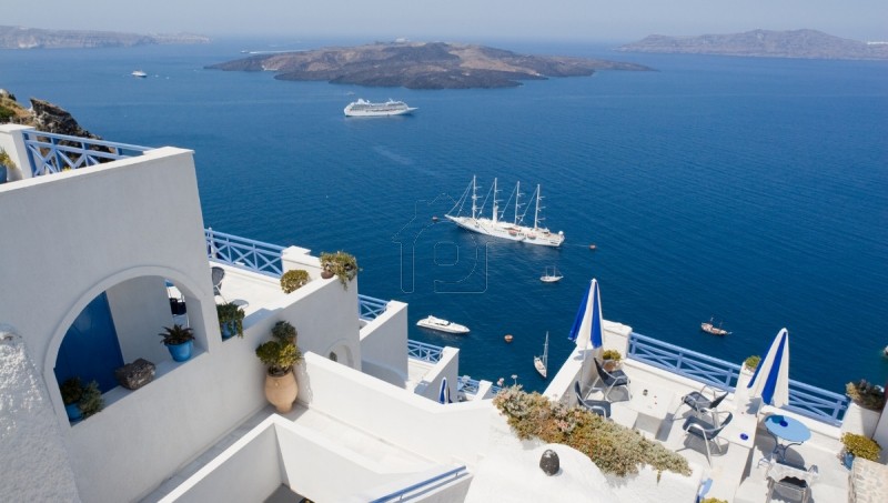 Hotel 4.000 sqm for sale