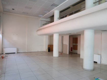 Business bulding 1.317 sqm for rent