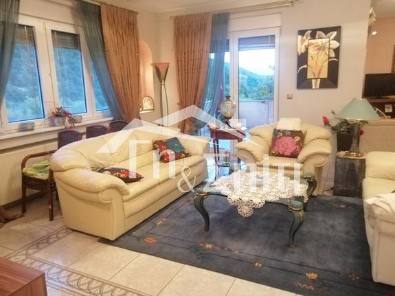 Apartment 280 sqm for sale, Ioannina Prefecture, Agios Dimitrios