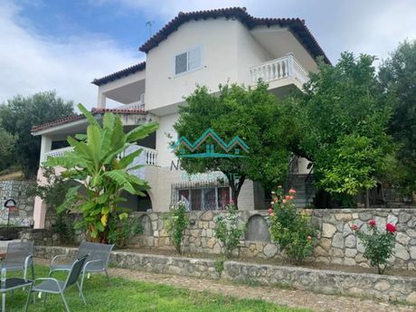 Villa 4.000sqm for sale-Kassandra » Louloudia