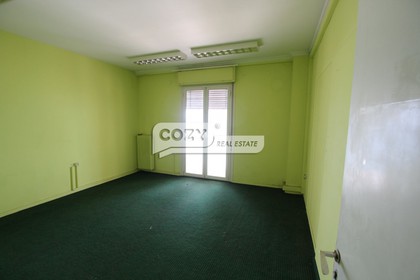 Office 405sqm for rent-Ladadika