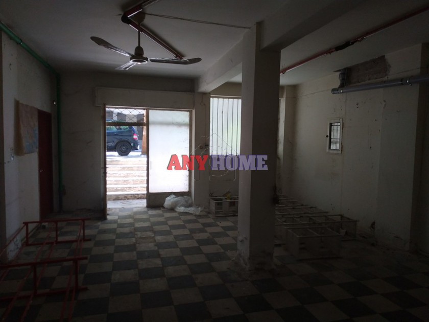 Αποθήκη 400τ.μ. για πώληση-Παπάφη
