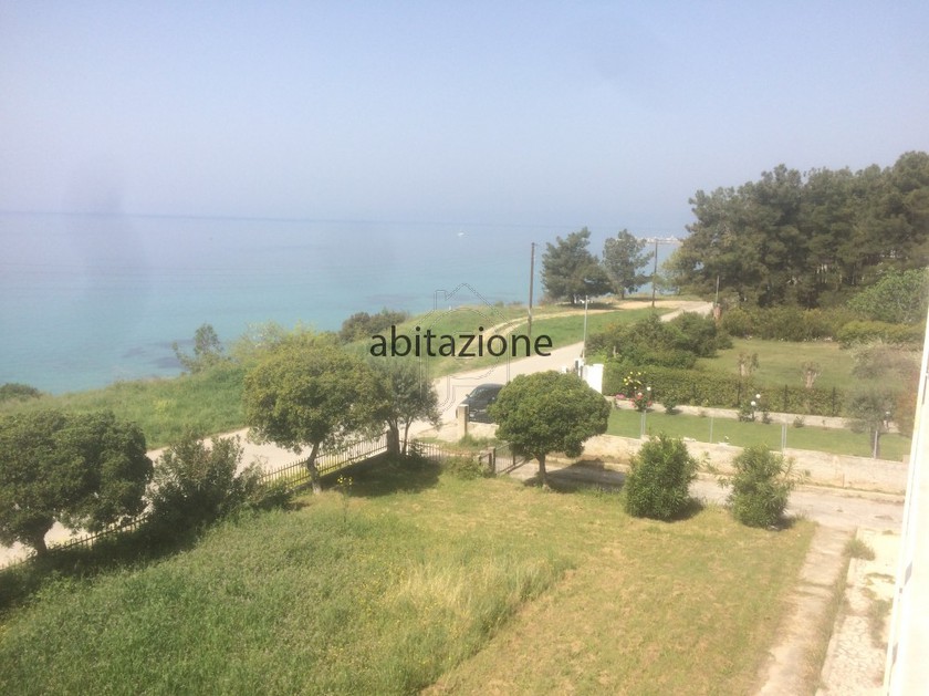 Land plot 680 sqm for sale, Chalkidiki, Kallikrateia