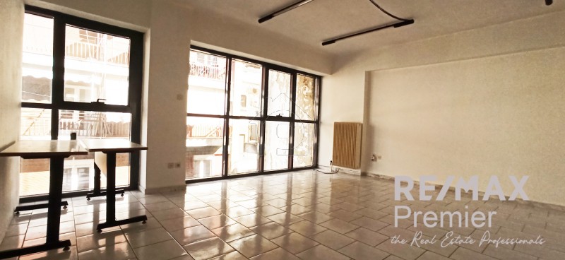 Office 52sqm for rent-Ioannina » Center