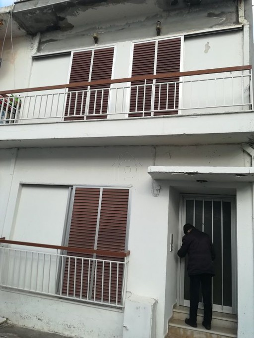 Building 130sqm for sale-Aitoliko » Center