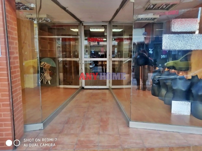Store 90 sqm for rent