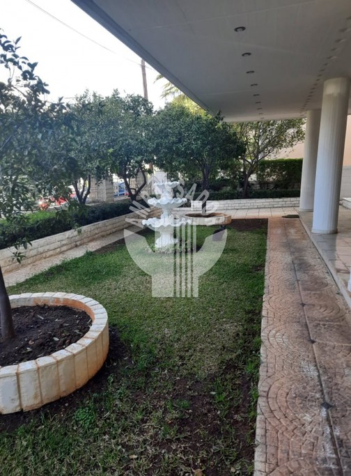 Apartment 180 sqm for rent