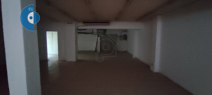 Store 320 sqm for rent