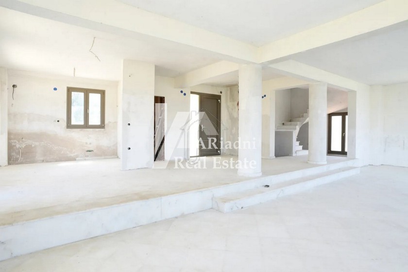 Detached home 381sqm for sale-Thermi