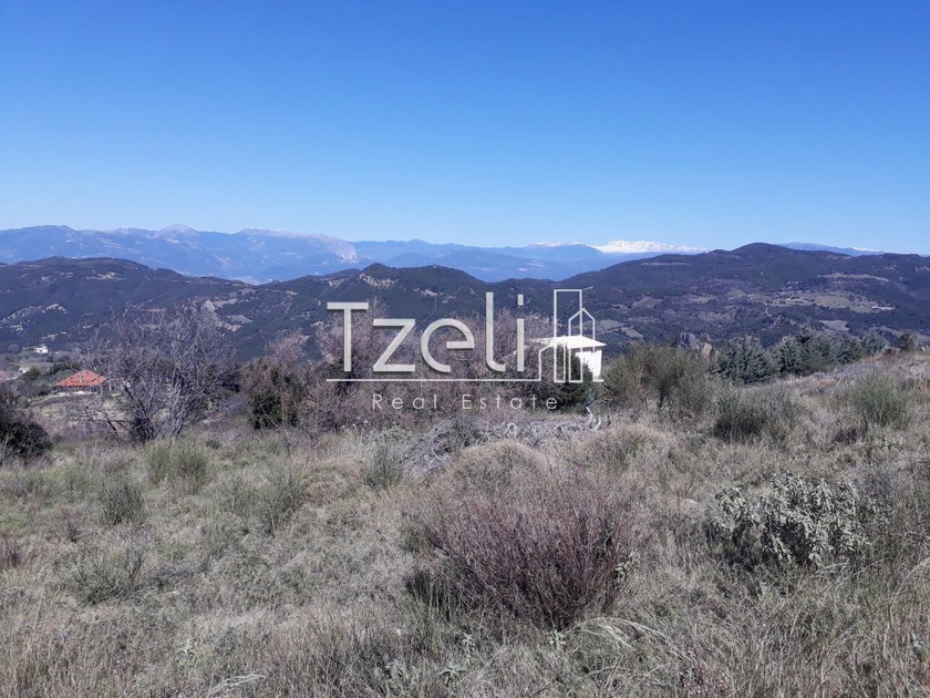 Land plot 1.300 sqm for sale